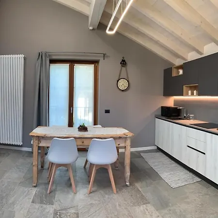 Vakantiehuis Il Fienile - Heritage In Molino Maufet Watermill - View Terrace