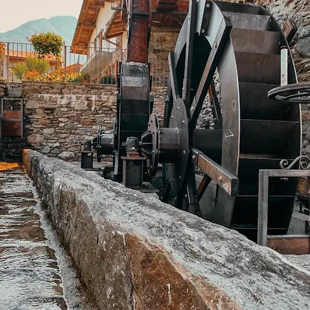 Vakantiehuis Il Fienile - Heritage In Molino Maufet Watermill - View Terrace Colico